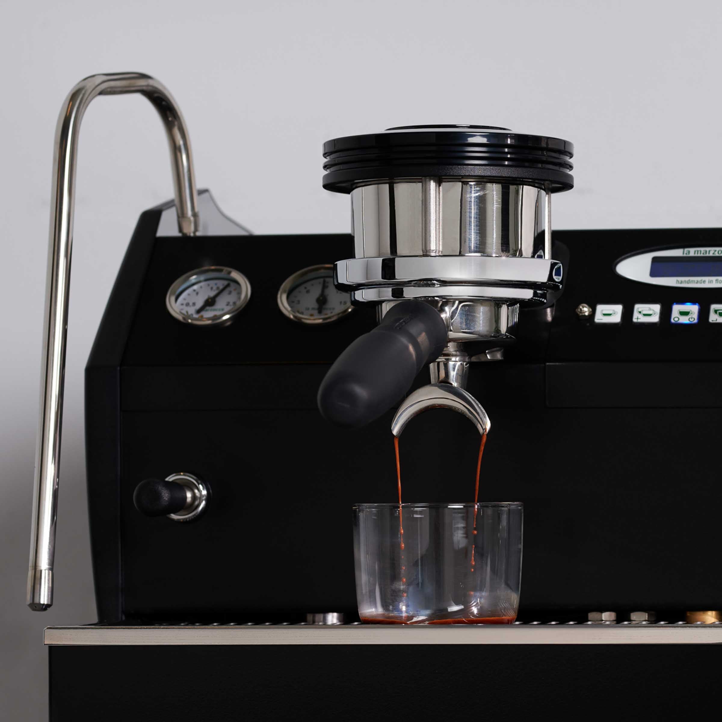 Espresso aus der La Marzocco GS3